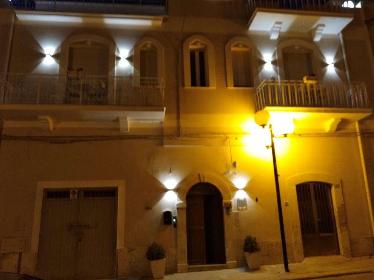 Domus Al Corso B&B Canosa di Puglia Exterior photo